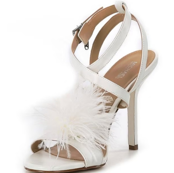 Michael Kors WHITBY FEATHER TRIM LEATHER SANDAL Optic White 7 NEW - Picture 2 of 16